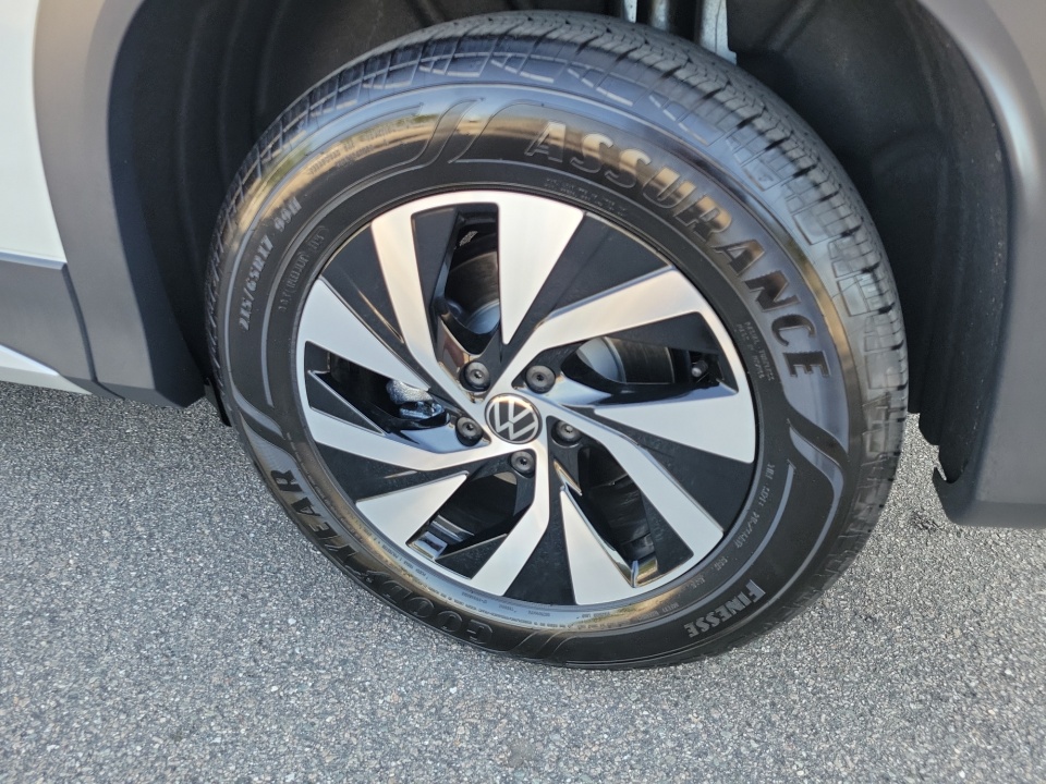 3VVCR7RM8TM045028 2026 Volkswagen Tiguan S