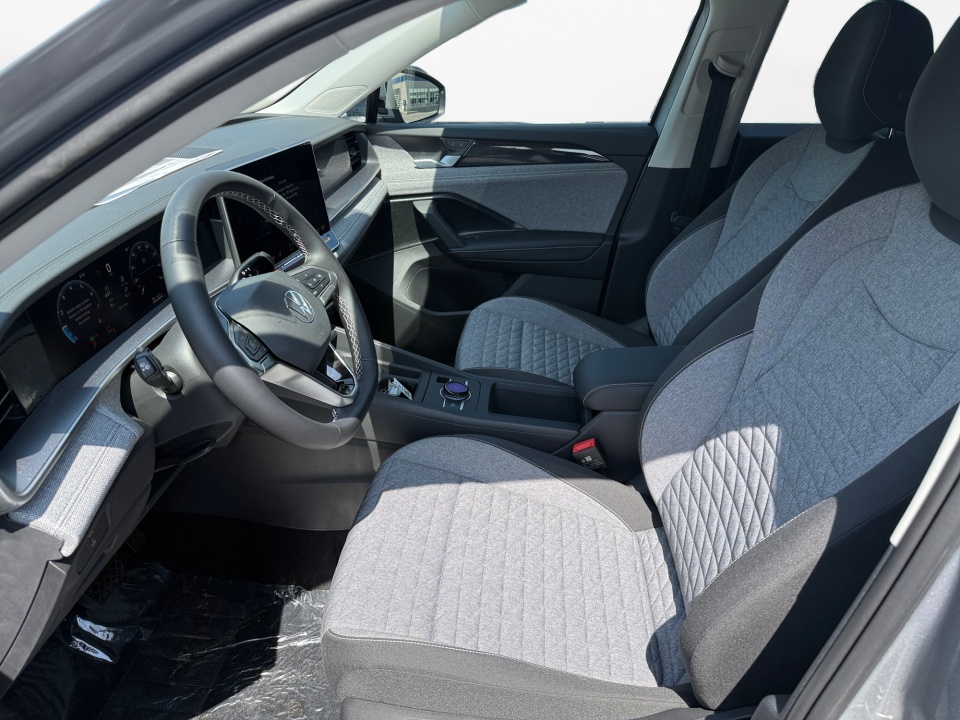 3VVCR7RM8TM093628 2026 Volkswagen Tiguan S
