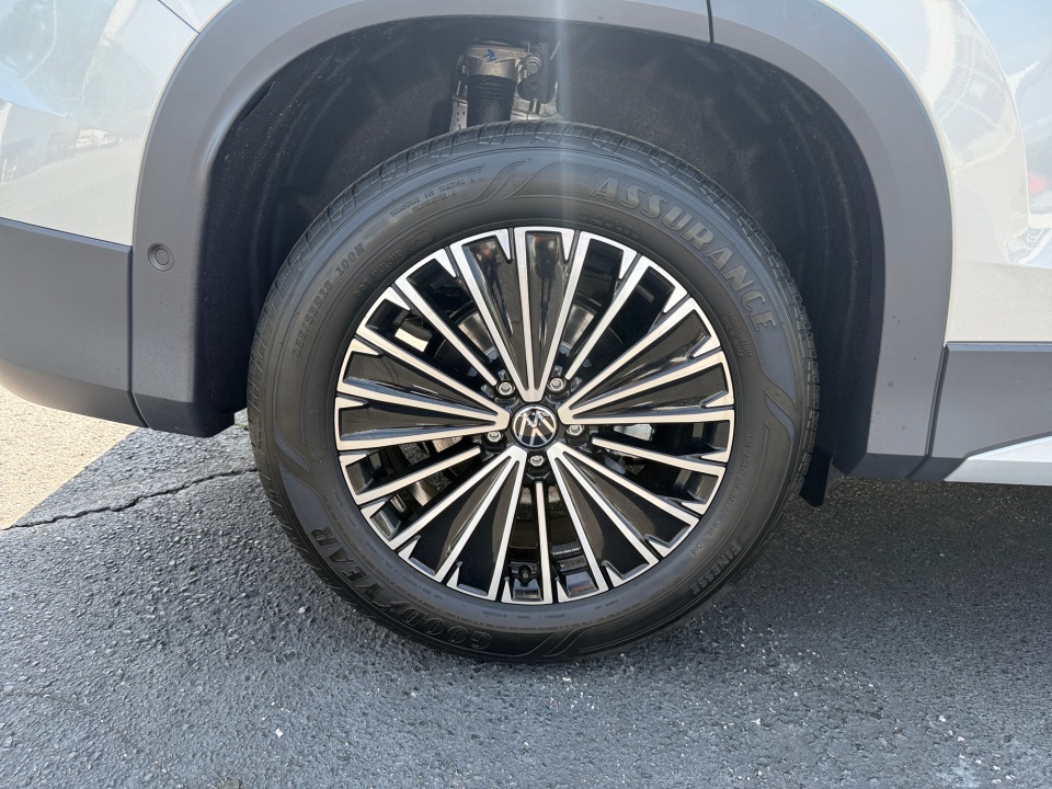 3VVCR7RM8TM093628 2026 Volkswagen Tiguan S
