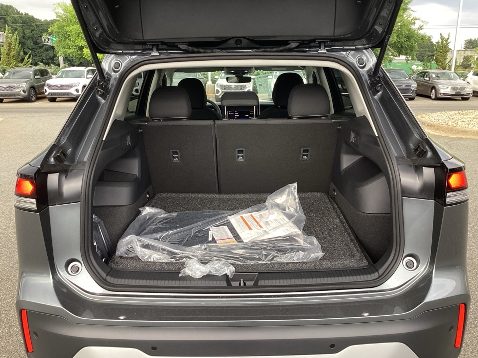3VVCR7RM8TM111609 2026 Volkswagen Tiguan S