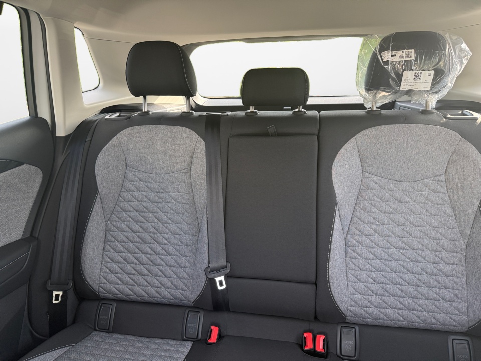 3VVCR7RM9TM079396 2026 Volkswagen Tiguan S