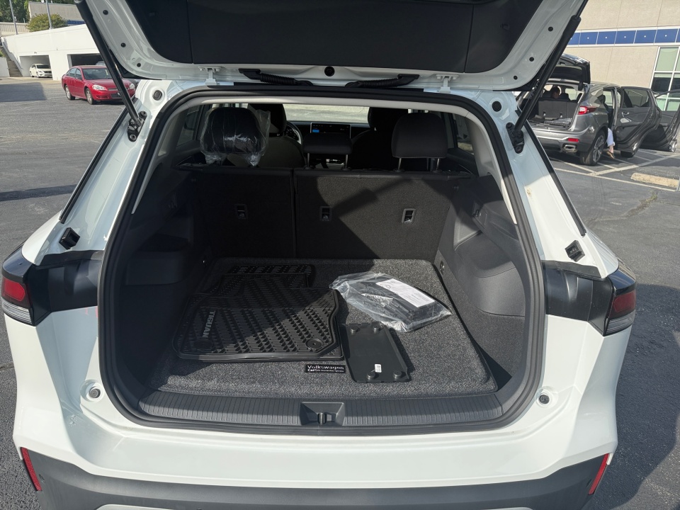 3VVCR7RM9TM079396 2026 Volkswagen Tiguan S