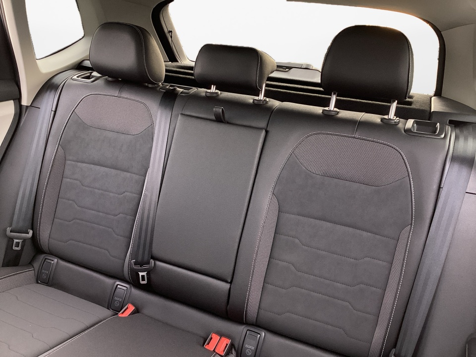 3VVEC7B23TM005801 2026 Volkswagen Taos SE