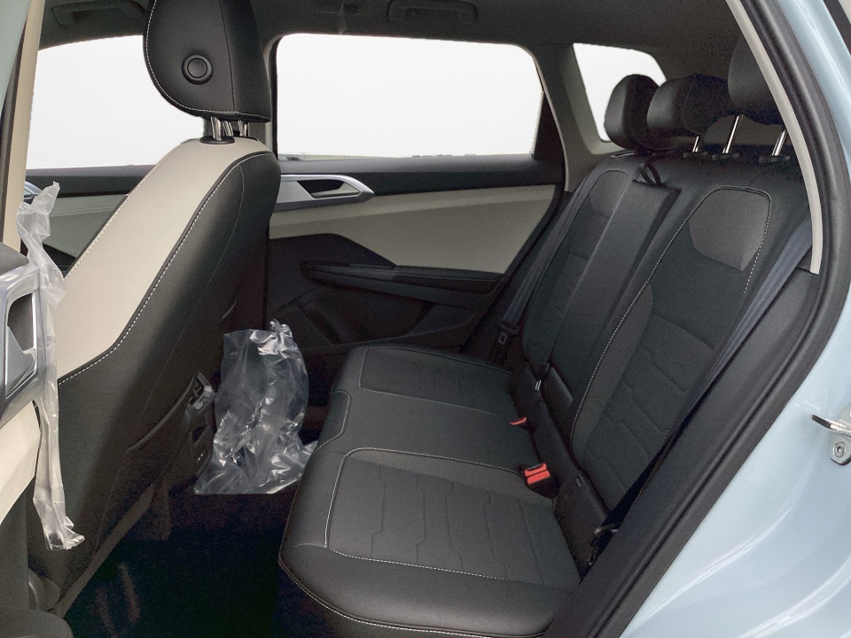 3VVEC7B23TM005801 2026 Volkswagen Taos SE