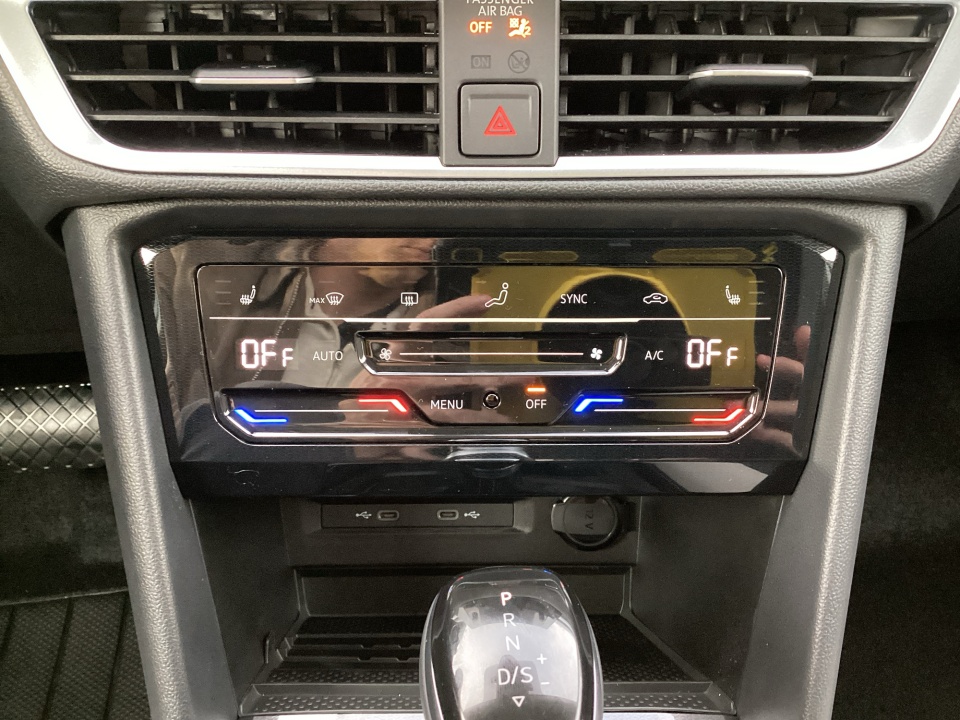 3VVEC7B23TM005801 2026 Volkswagen Taos SE