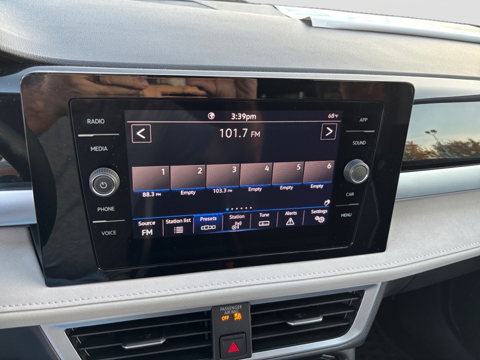 3VVEC7B24SM086144 2025 Volkswagen Taos 1.5T SE