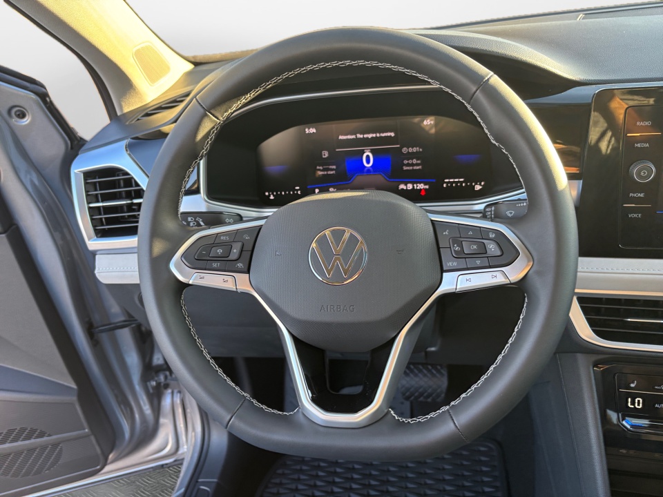 3VVEC7B28SM087328 2025 Volkswagen Taos 1.5T SE