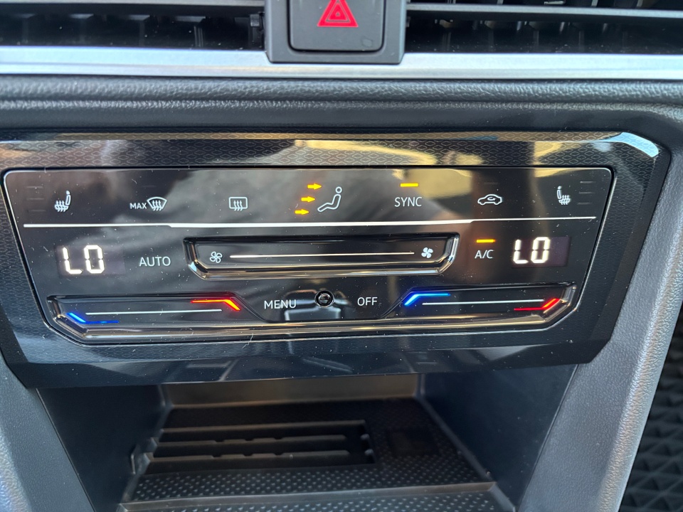 3VVEC7B28SM087328 2025 Volkswagen Taos 1.5T SE