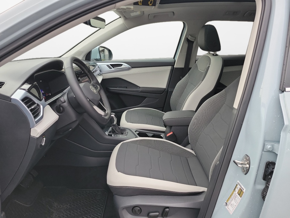 3VVEC7B29TM005611 2026 Volkswagen Taos SE