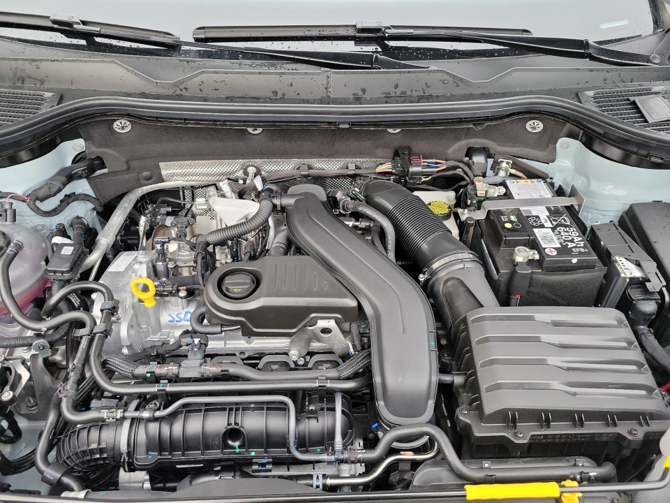 3VVEC7B29TM005611 2026 Volkswagen Taos SE