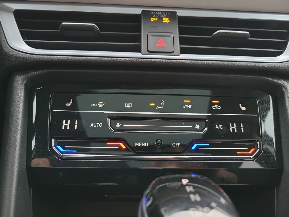 3VVEC7B29TM005611 2026 Volkswagen Taos SE