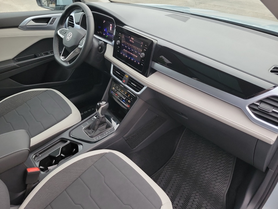 3VVEC7B29TM005611 2026 Volkswagen Taos SE