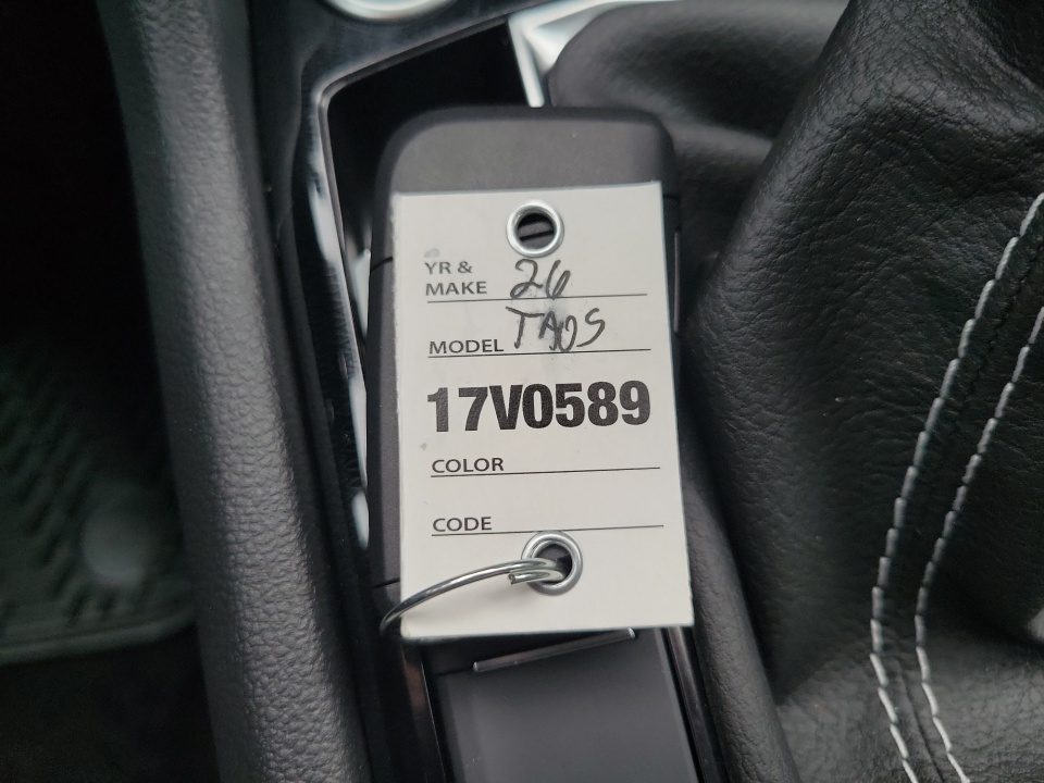 3VVEC7B29TM005611 2026 Volkswagen Taos SE