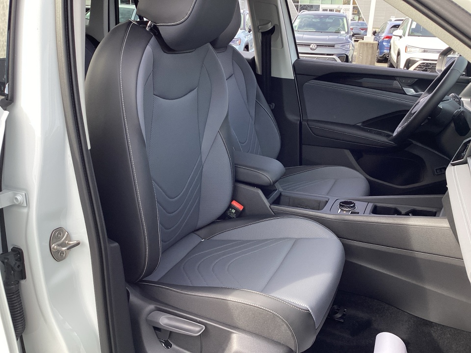 3VVER7RM2TM016357 2026 Volkswagen Tiguan SE