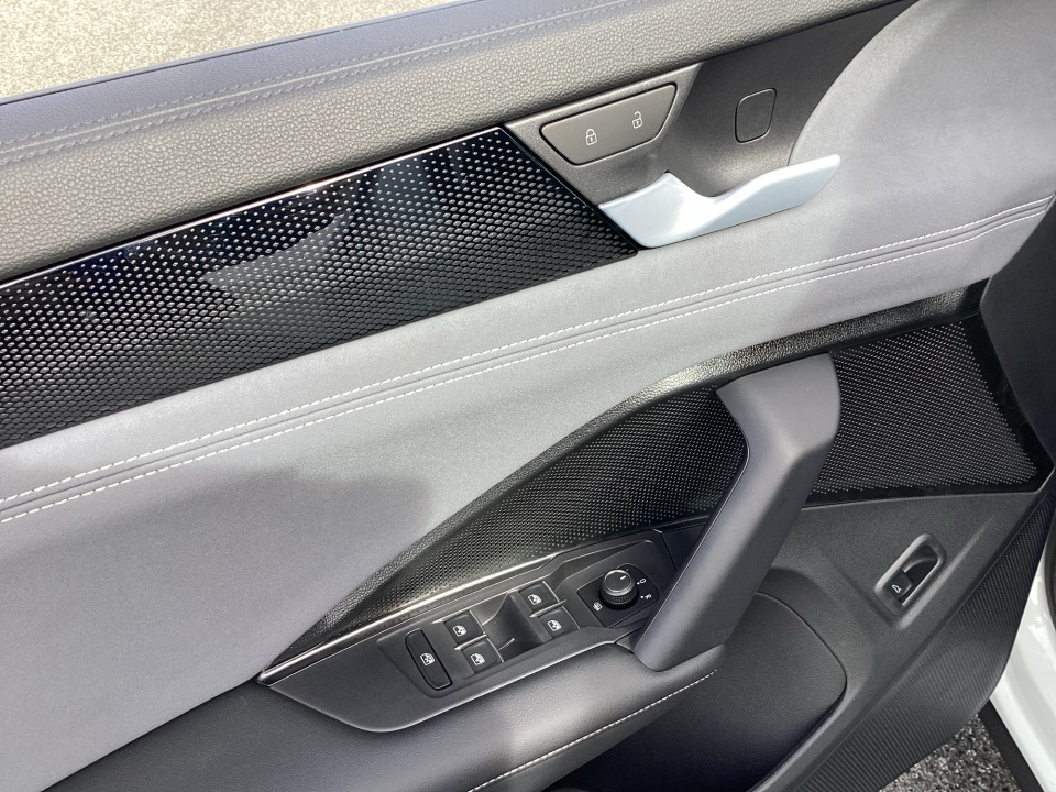 3VVER7RM2TM016357 2026 Volkswagen Tiguan SE