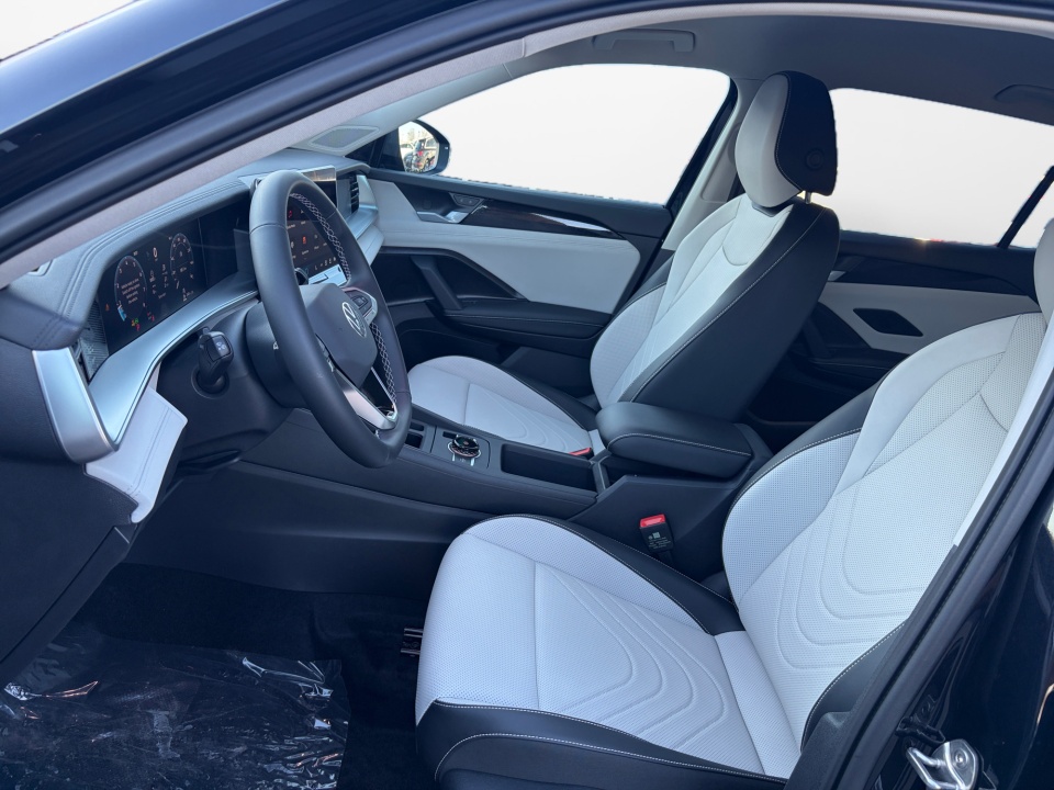 3VVER7RM4TM046976 2026 Volkswagen Tiguan SE