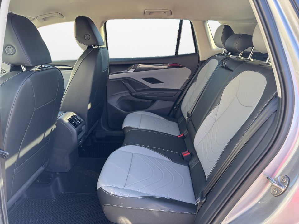 3VVER7RM5TM020287 2026 Volkswagen Tiguan SE