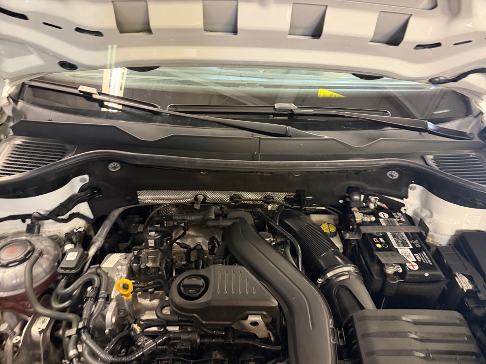 Used 2023 Volkswagen Taos SUV