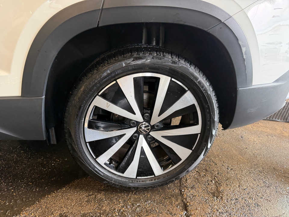 Used 2023 Volkswagen Taos SUV