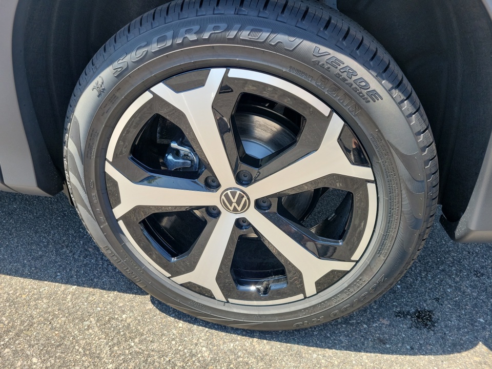 3VVFR7RM5TM080901 2026 Volkswagen Tiguan SE