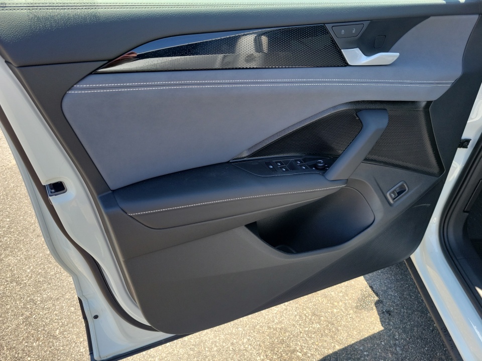 3VVFR7RM5TM080901 2026 Volkswagen Tiguan SE