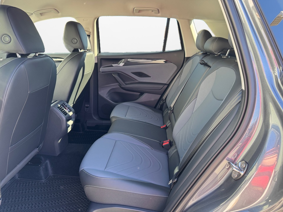 3VVFR7RM7TM027360 2026 Volkswagen Tiguan SE