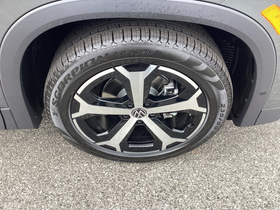 3VVFR7RM7TM050816 2026 Volkswagen Tiguan SE