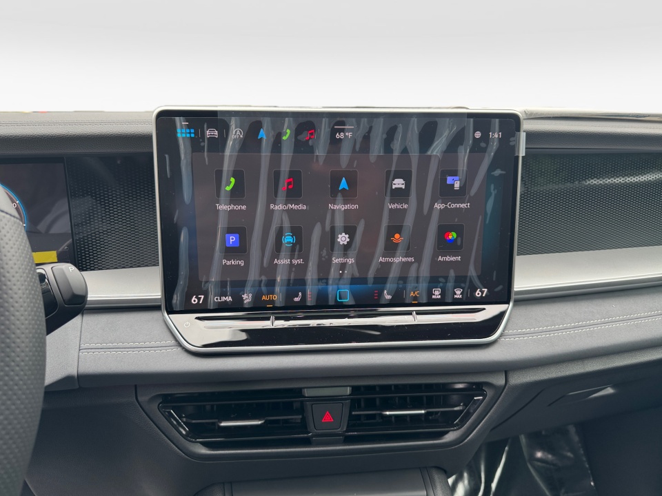 3VVGR7RM0SM057142 2025 Volkswagen Tiguan 2.0T SE R-Line Black