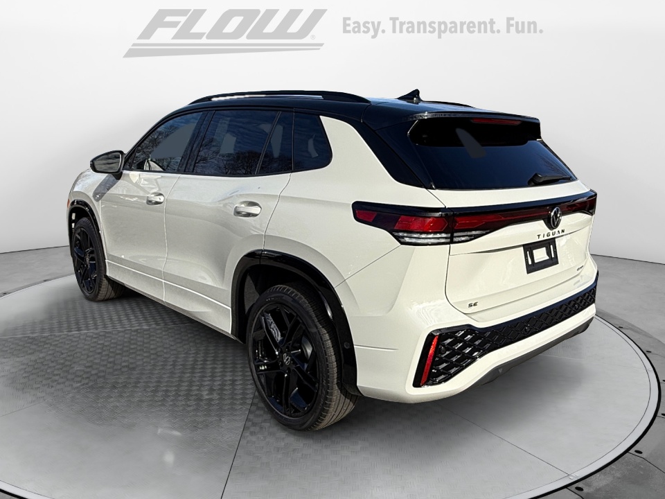 3VVGR7RM0TM040343 2026 Volkswagen Tiguan SE R-Line Black