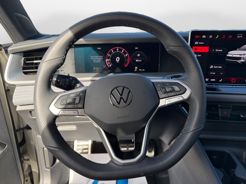 3VVGR7RM0TM040343 2026 Volkswagen Tiguan SE R-Line Black