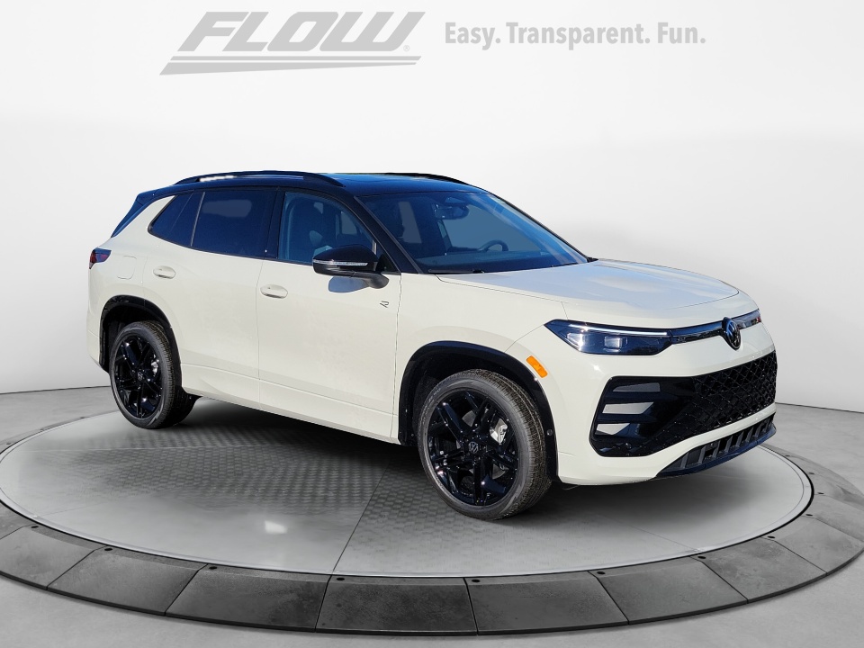 used 2026 Volkswagen Tiguan SE R-Line Black