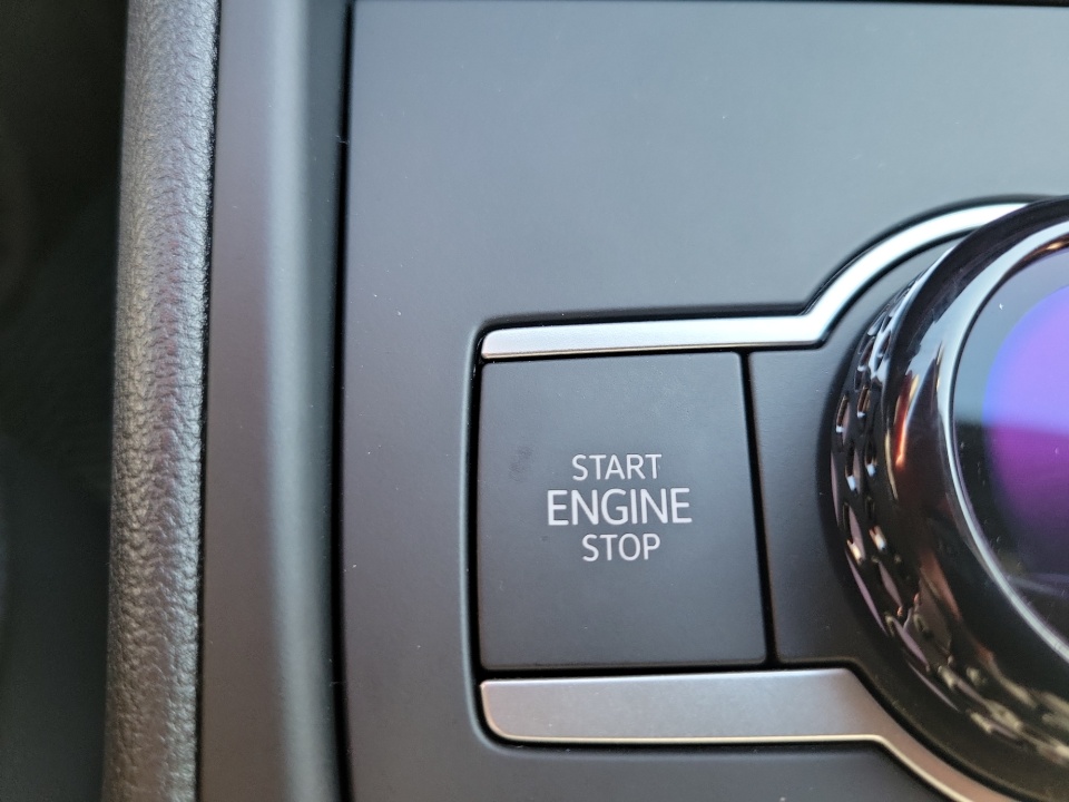 3VVGR7RM1TM013703 2026 Volkswagen Tiguan SE R-Line Black