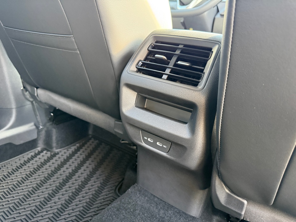 3VVGR7RM2TM034334 2026 Volkswagen Tiguan SE R-Line Black