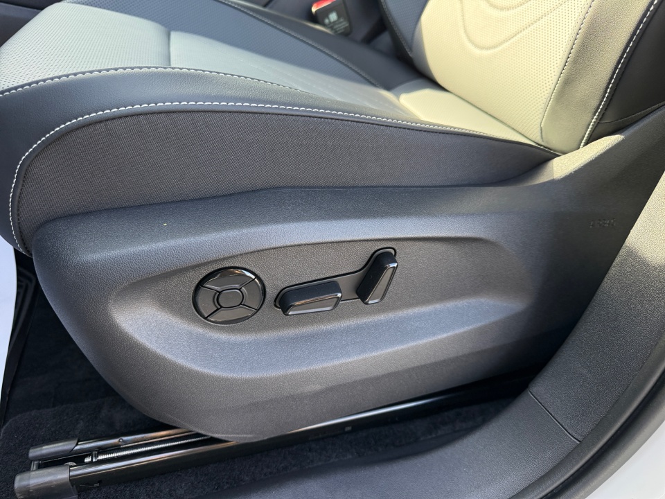 3VVGR7RM2TM034334 2026 Volkswagen Tiguan SE R-Line Black