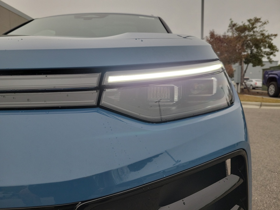 3VVGR7RM3TM033693 2026 Volkswagen Tiguan SE R-Line Black