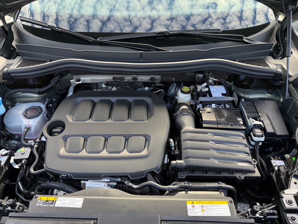 3VVGR7RM3TM041406 2026 Volkswagen Tiguan SE R-Line Black