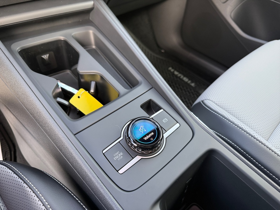 3VVGR7RM3TM041406 2026 Volkswagen Tiguan SE R-Line Black