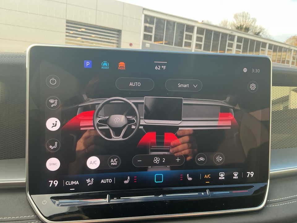 3VVGR7RM3TM048873 2026 Volkswagen Tiguan SE R-Line Black