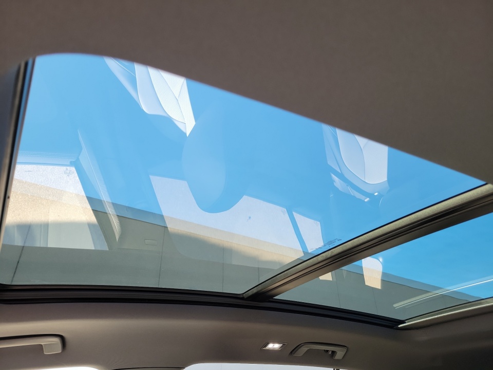 3VVGR7RM5TM019858 2026 Volkswagen Tiguan SE R-Line Black