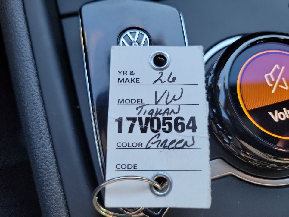 3VVGR7RM5TM019858 2026 Volkswagen Tiguan SE R-Line Black