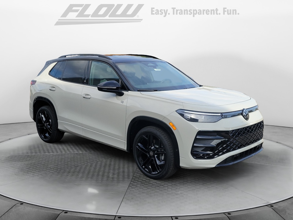 new 2026 Volkswagen Tiguan SE R-Line Black