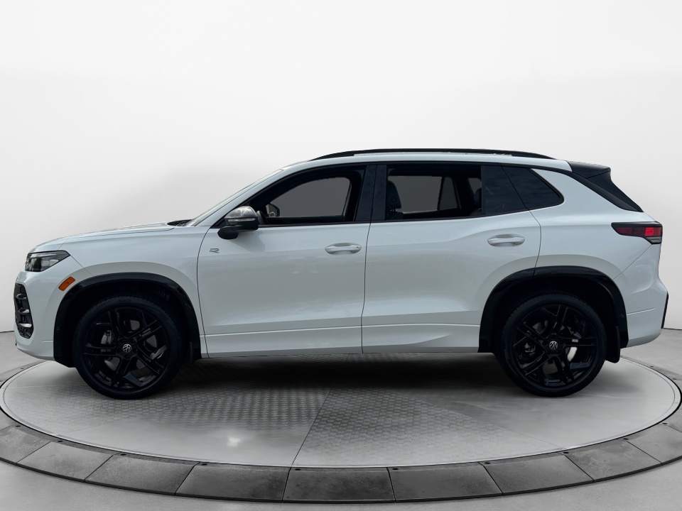 Used 2025 Volkswagen Tiguan SUV