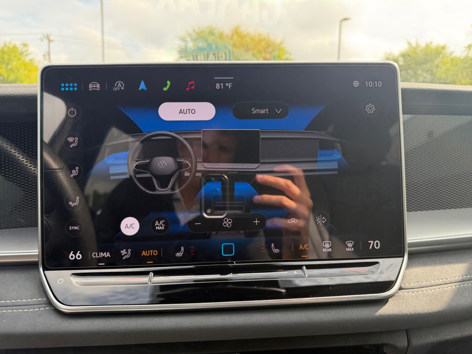 Used 2025 Volkswagen Tiguan SUV