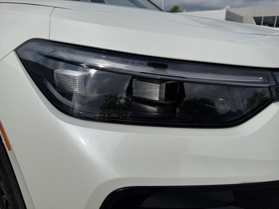 Used 2025 Volkswagen Tiguan SUV