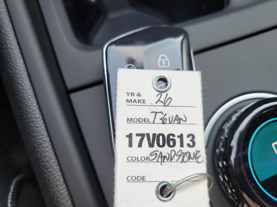 3VVGR7RM6TM037625 2026 Volkswagen Tiguan SE R-Line Black