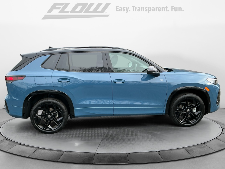 3VVGR7RM7TM036788 2026 Volkswagen Tiguan SE R-Line Black