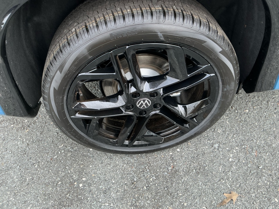 3VVGR7RM7TM036788 2026 Volkswagen Tiguan SE R-Line Black