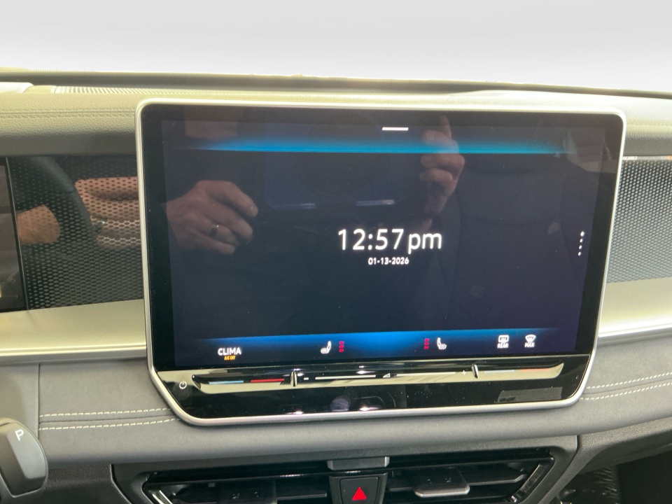 3VVGR7RM7TM037097 2026 Volkswagen Tiguan SE R-Line Black