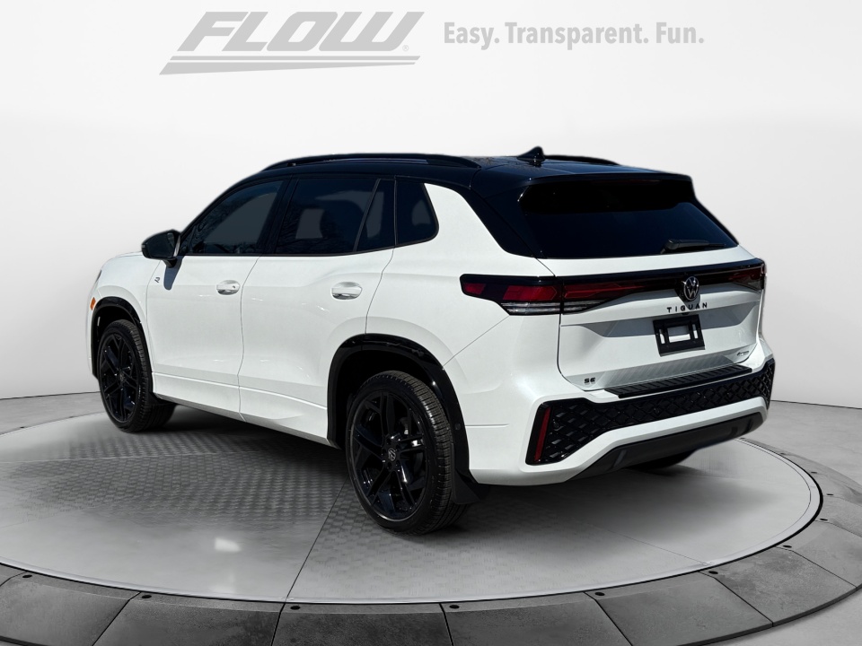 3VVGR7RM7TM069645 2026 Volkswagen Tiguan SE R-Line Black