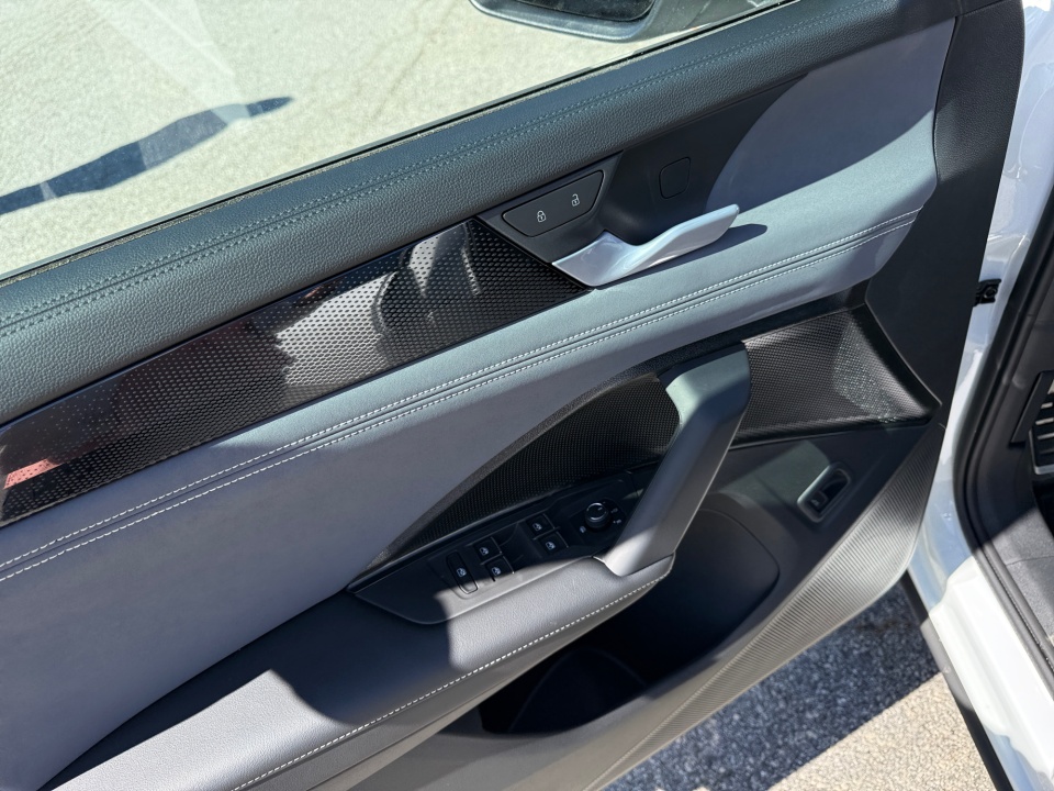 3VVGR7RM7TM069645 2026 Volkswagen Tiguan SE R-Line Black